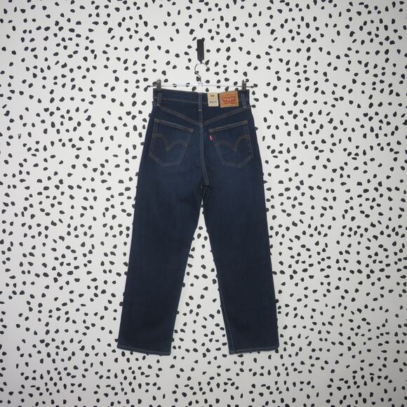 Levi’s Distressed Ribcage Straight Ankle Jeans - Picture 5 of 13